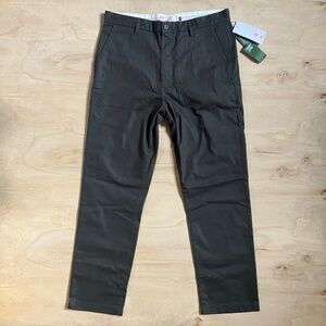 Globe Foundation Pant